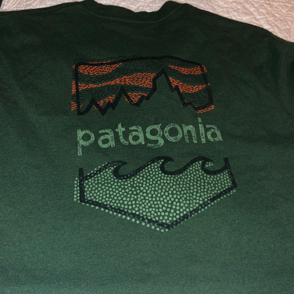 Patagonia long sleeve shirt